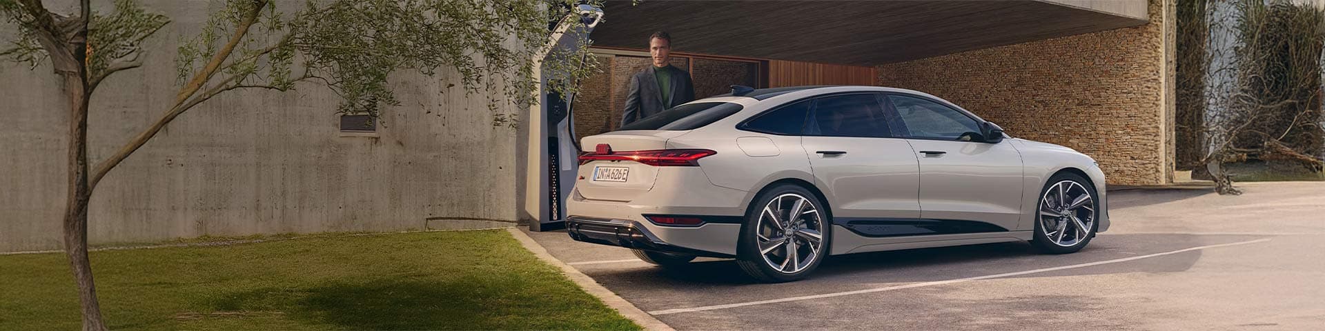 AUDI A6 E-TRON