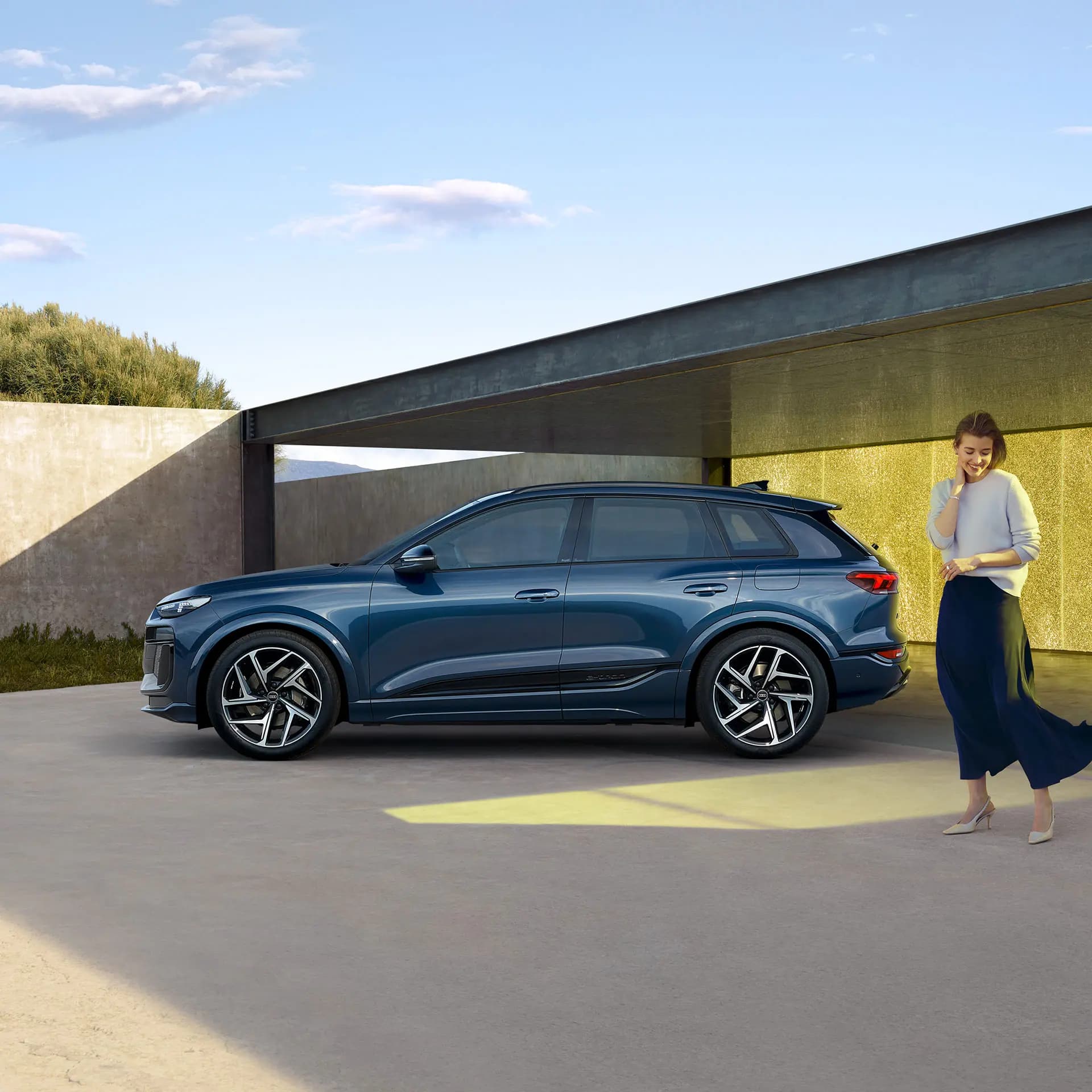 Audi Q6 e-tron tem um visual poderoso com sua linha de ombro alta e linha lateral estendida