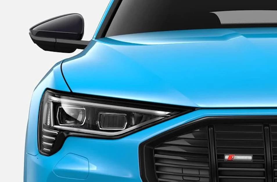 Audi e-Tron: Visão Frontal