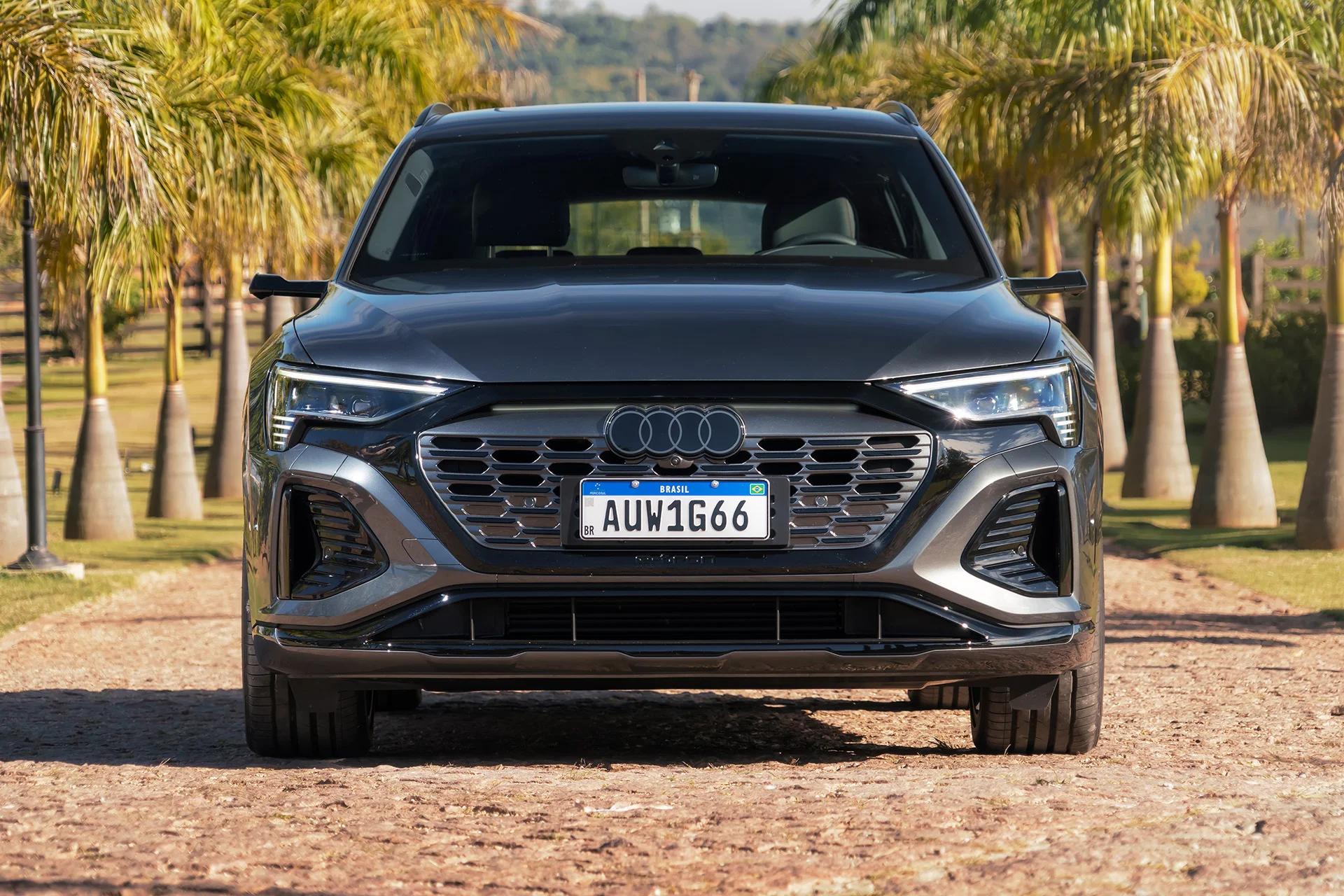 Audi Q8 Sportback E-tron: Design iluminador