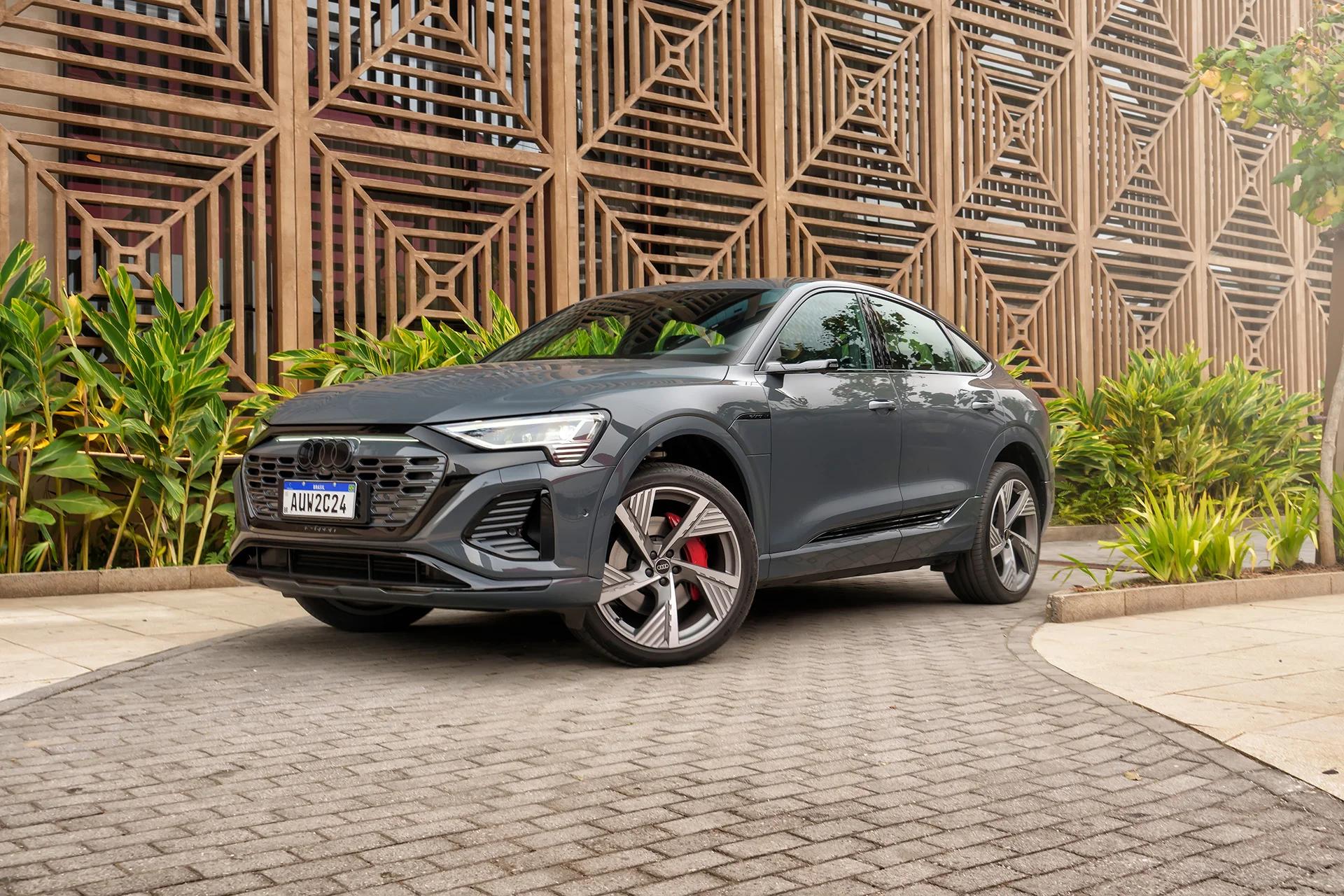 Audi Q8 Sportback E-tron:  Esportividade sempre que as rodas giram