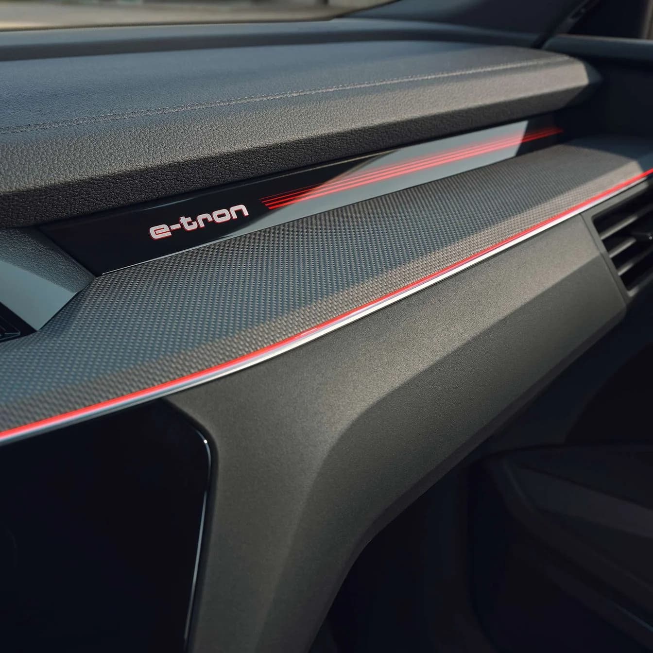 Audi SQ8 Sportback E-tron: Materiais extraordinários
