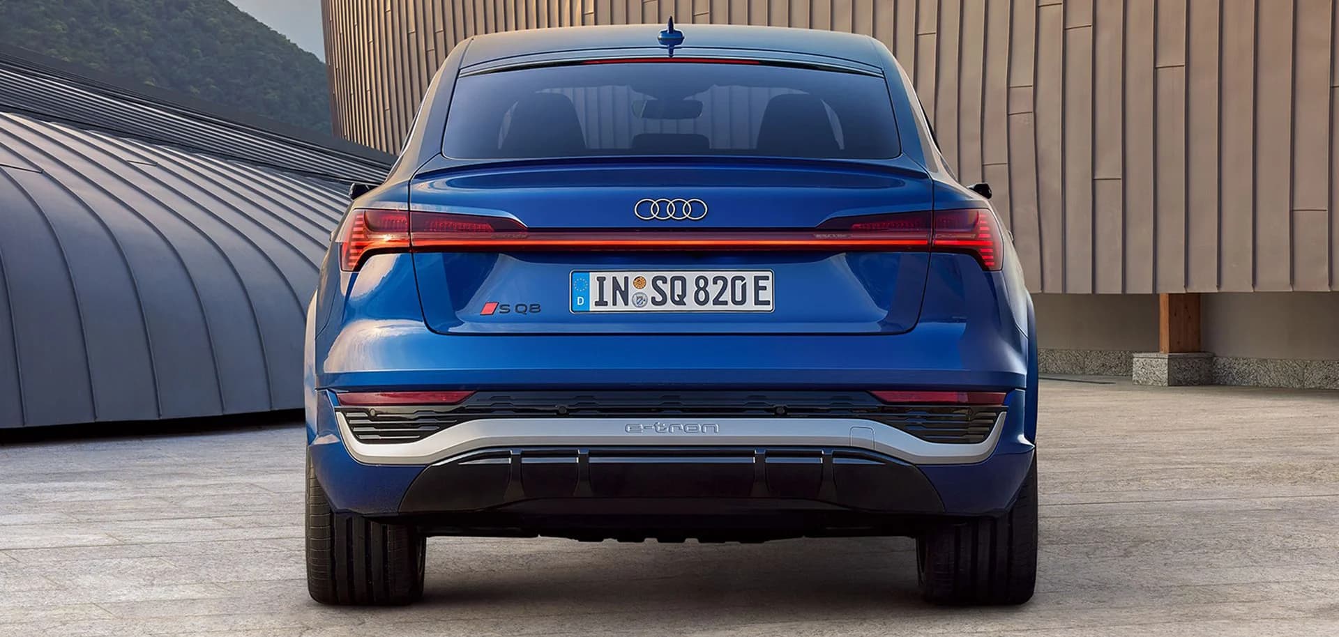 Audi SQ8 Sportback e-Tron: Parte traseira