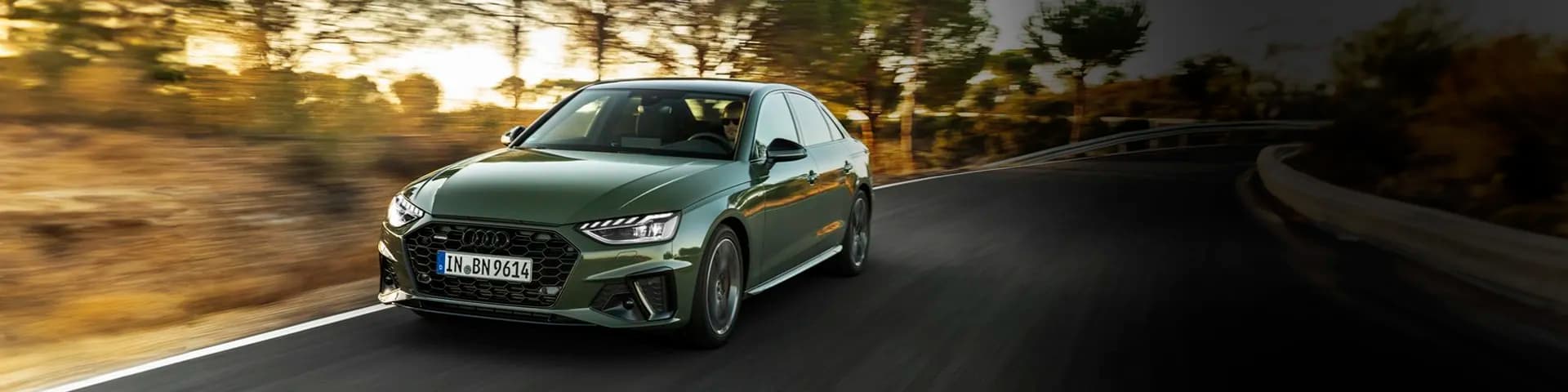 AUDI A4 SEDAN