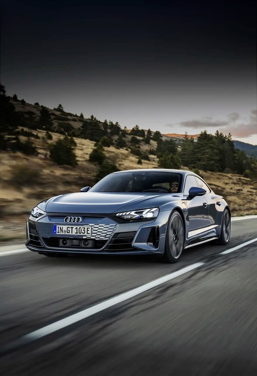 AUDI E-TRON GT QUATTRO