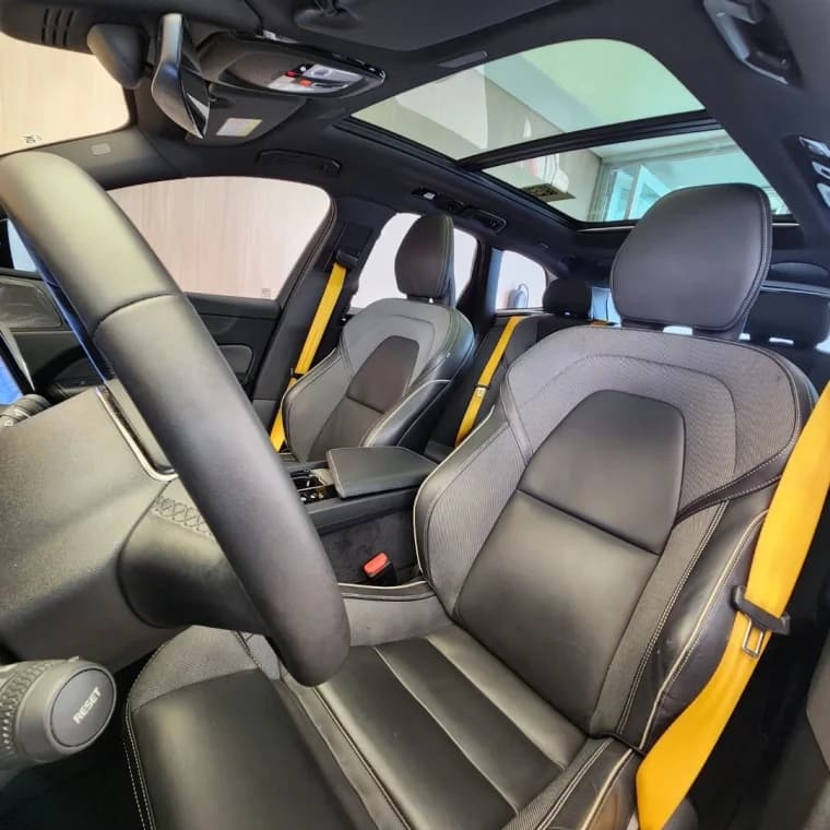 Volvo XC60 2.0 T8 RECHARGE POLESTAR ENGINEERED AWD GEARTRONIC 2023 Híbrido - Picture 7