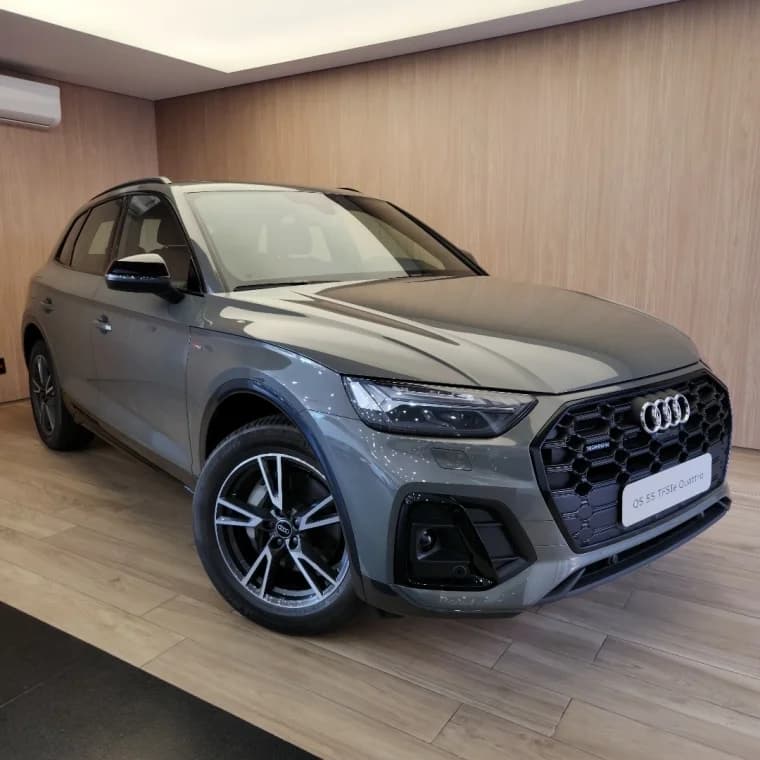 Audi Q5 2.0 55 TFSIE PHEV PERFORMANCE BLACK QUATTRO S TRONIC 2024 Gasolina - Picture 0