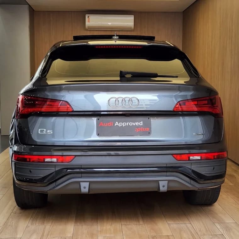 Audi Q5 2.0 55 TFSIE PHEV SPORTBACK PERFORMANCE BLACK QUATTRO S TRONIC 2023 Híbrido - Picture 8
