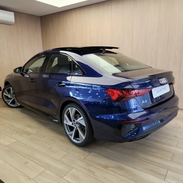 Audi A3 2.0 40 TFSI MHEV SEDAN PERFORMANCE BLACK S-TRONIC 2024 Gasolina - Picture 3