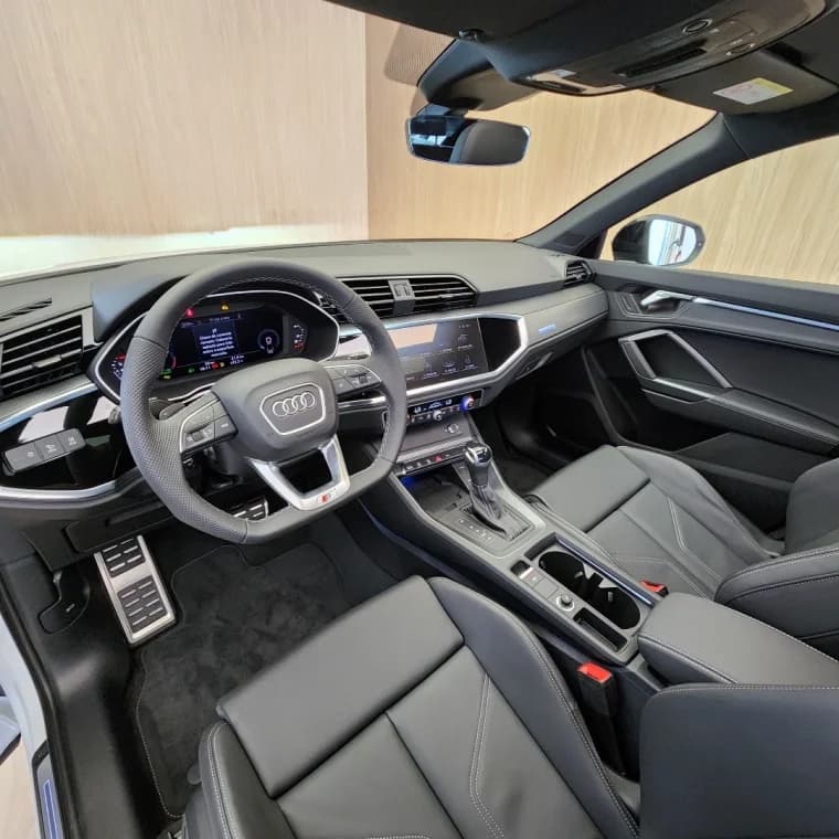 Audi Q3 2.0 40 TFSI GASOLINA SPORTBACK PERFORMANCE BLACK PLUS QUATTRO TIPTRONIC 2025 Gasolina - Picture 6