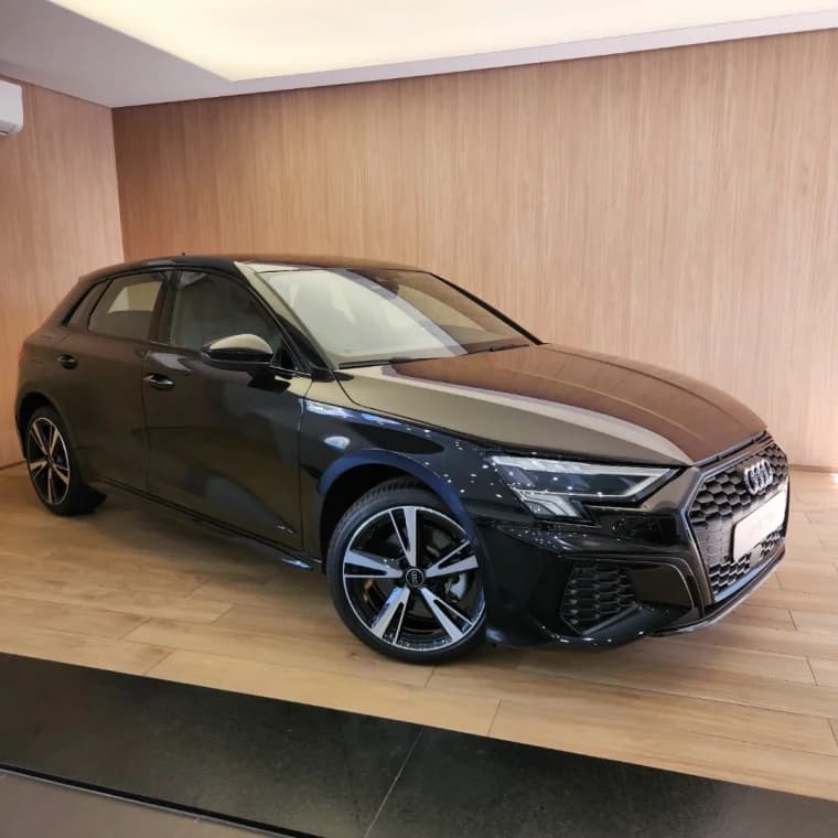 Audi A3 2.0 40 TFSI MHEV SPORTBACK PERFORMANCE BLACK S-TRONIC 2024 Gasolina - Picture 0