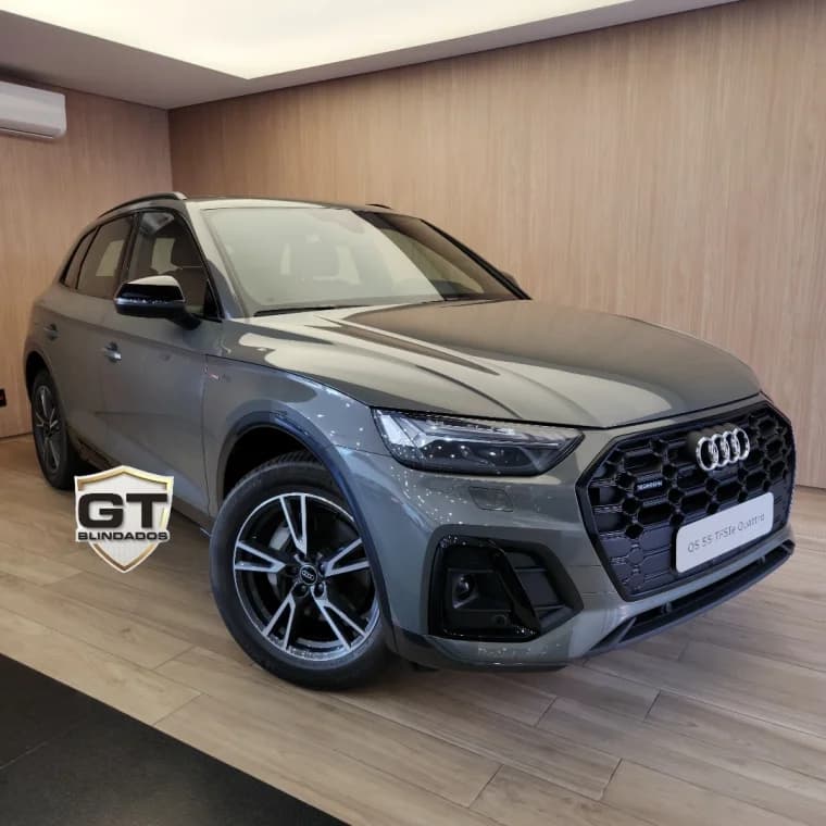 Audi Q5 2.0 55 TFSIE PHEV SPORTBACK PERFORMANCE BLACK QUATTRO S TRONIC 2025 Híbrido - Picture 0