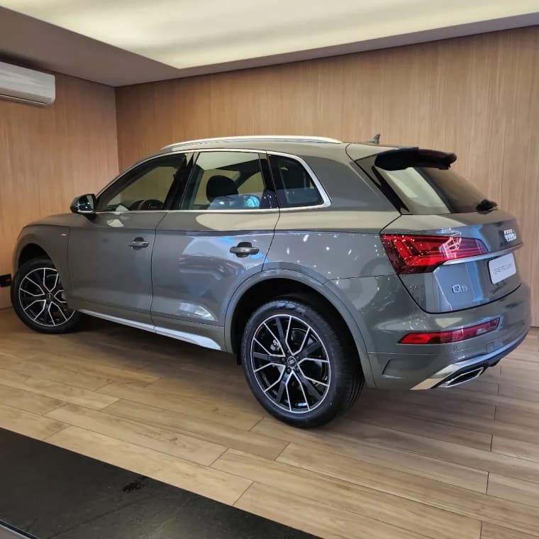 Audi Q5 2.0 45 TFSI GASOLINA S-LINE QUATTRO S TRONIC 2025 Gasolina - Picture 9