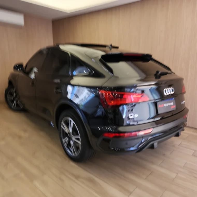 Audi Q5 2.0 55 TFSIE PHEV SPORTBACK PERFORMANCE BLACK QUATTRO S TRONIC 2023 Híbrido - Picture 3