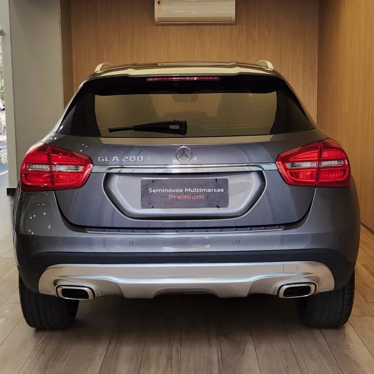 Mercedes-Benz GLA 200 1.6 CGI ADVANCE 16V TURBO FLEX 4P AUTOMÁTICO 2017 Flex - Picture 2