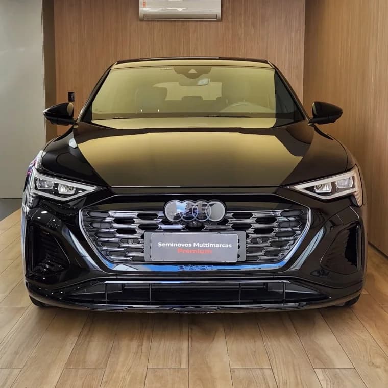 Audi Q8 E-TRON 55 ELÉTRICO LAUNCH EDITION QUATTRO 2024 Elétrico - Picture 1