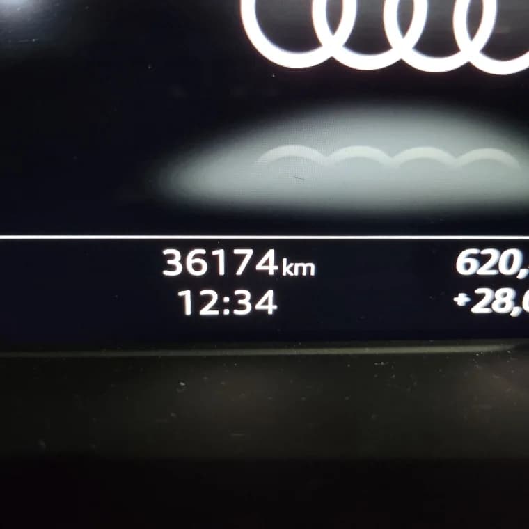 Audi Q5 2.0 55 TFSIE PHEV SPORTBACK PERFORMANCE BLACK QUATTRO S TRONIC 2023 Híbrido - Picture 4