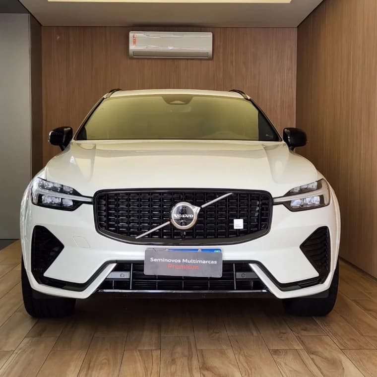 Volvo XC60 2.0 T8 RECHARGE POLESTAR ENGINEERED AWD GEARTRONIC 2023 Híbrido - Picture 1