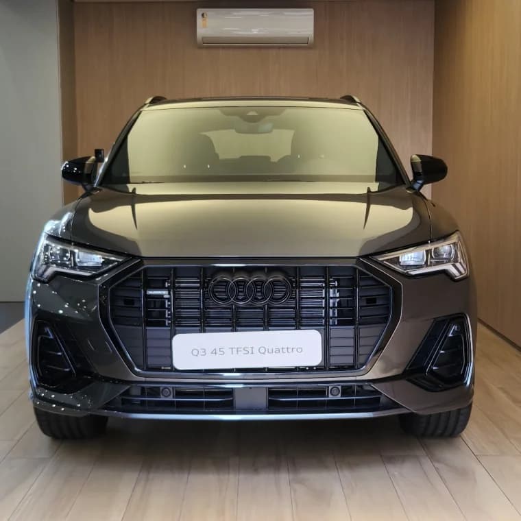 Audi Q3 2.0 40 TFSI GASOLINA SPORTBACK PERFORMANCE BLACK PLUS QUATTRO TIPTRONIC 2025 Gasolina - Picture 1