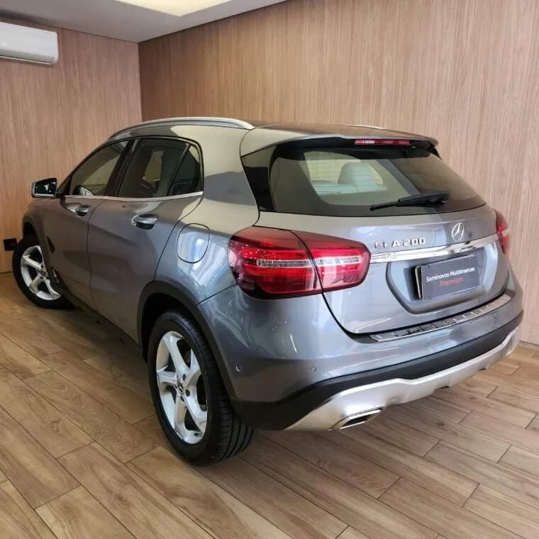Mercedes-Benz GLA 200 1.6 CGI FLEX ADVANCE 7G-DCT 2019 Flex - Picture 2