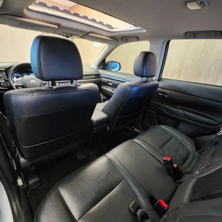 Mitsubishi OUTLANDER 2.0 COMFORT 16V GASOLINA 4P AUTOMÁTICO 2018 Gasolina - Picture 9