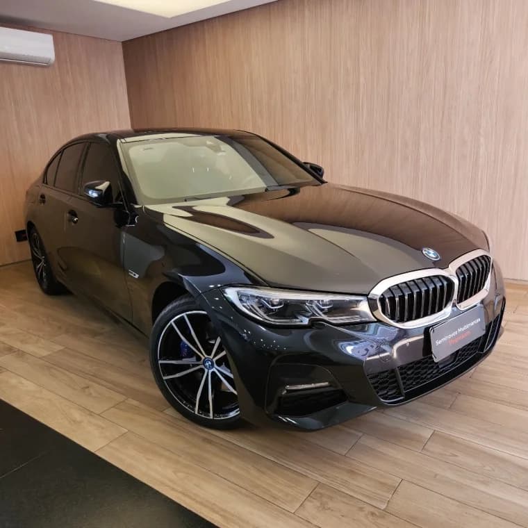 BMW 330e 2.0 16V TURBO HÍBRIDO M SPORT AUTOMÁTICO 2022 Flex - Picture 0