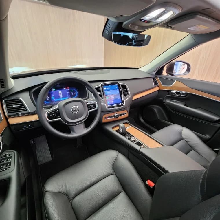 Volvo XC90 2.0 T8 RECHARGE PLUS AWD GEARTRONIC 2024 Híbrido - Picture 6
