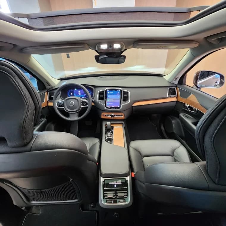 Volvo XC90 2.0 T8 RECHARGE PLUS AWD GEARTRONIC 2024 Híbrido - Picture 5