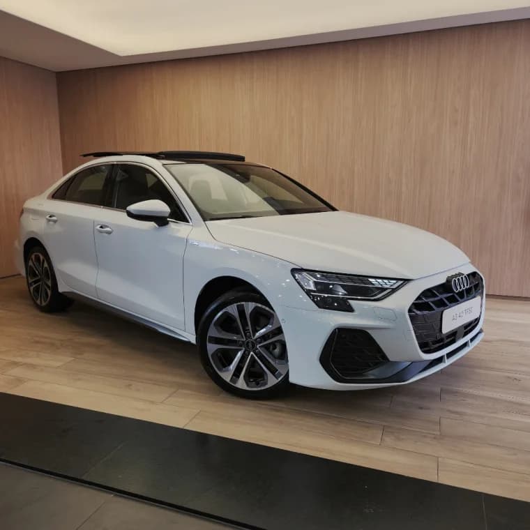 Audi A3 2.0 40 TFSI GASOLINA SEDAN PERFORMANCE S-TRONIC 2025 Gasolina - Picture 0