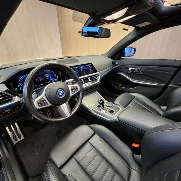 BMW 330e 2.0 16V TURBO HÍBRIDO M SPORT AUTOMÁTICO 2022 Flex - Picture 5