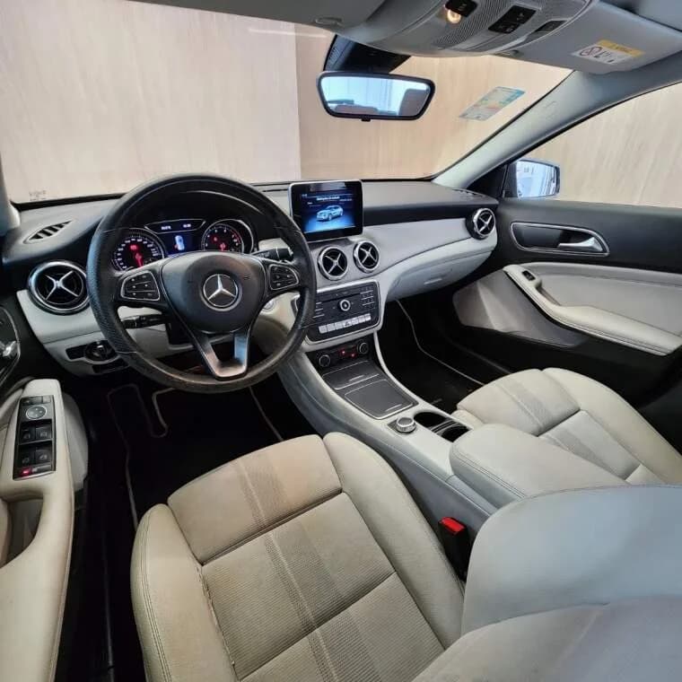 Mercedes-Benz GLA 200 1.6 CGI FLEX ADVANCE 7G-DCT 2019 Flex - Picture 6