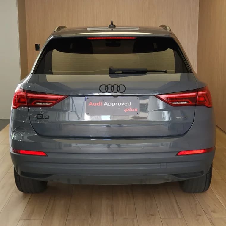 Audi Q3 2.0 40 TFSI GASOLINA PRESTIGE QUATTRO TIPTRONIC 2023 Gasolina - Picture 3