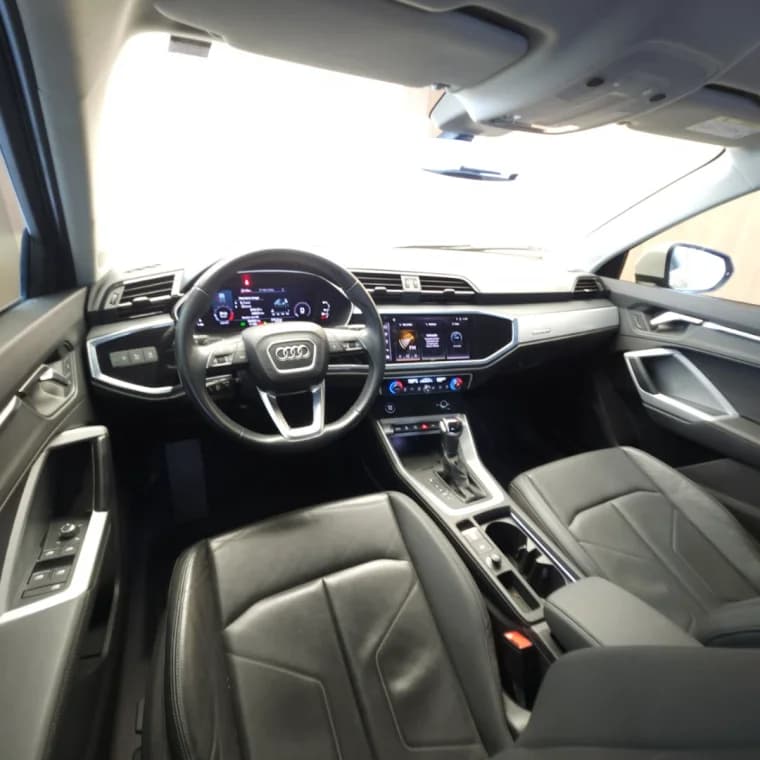 Audi Q3 2.0 40 TFSI GASOLINA PERFORMANCE QUATTRO TIPTRONIC 2023 Gasolina - Picture 7