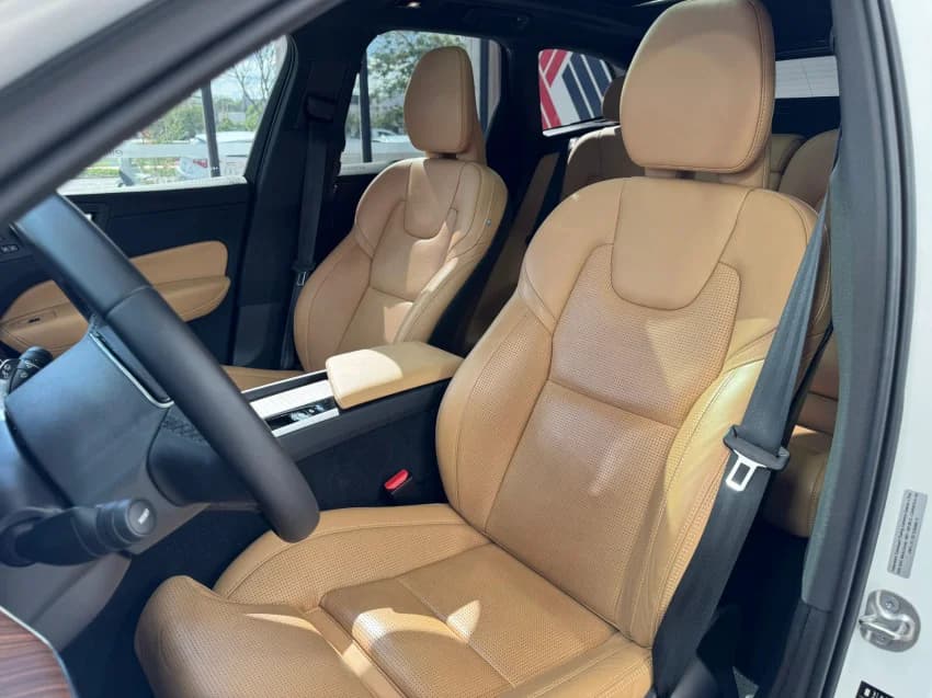 Volvo XC60 2.0 T8 RECHARGE ULTIMATE AWD GEARTRONIC 2023 Híbrido - Picture 11