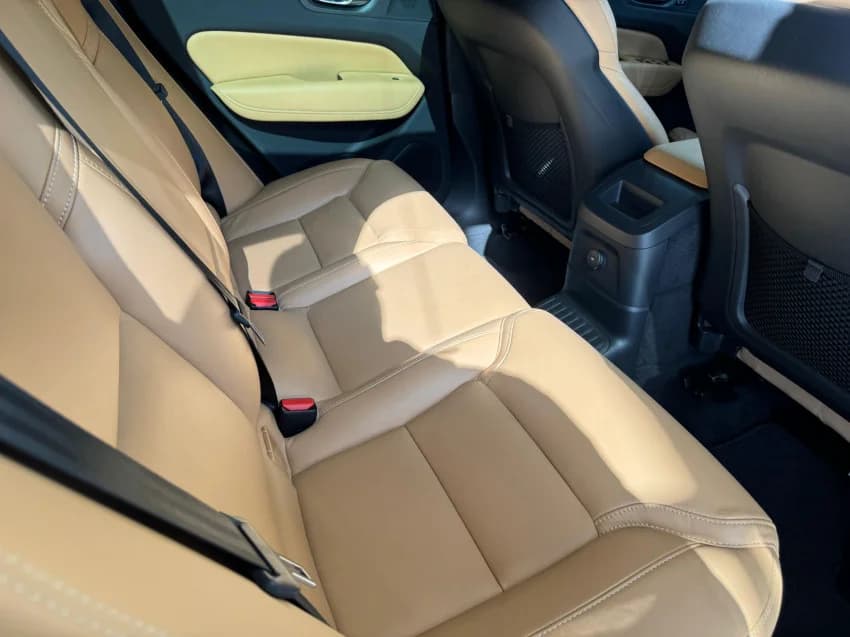 Volvo XC60 2.0 T8 RECHARGE ULTIMATE AWD GEARTRONIC 2023 Híbrido - Picture 17