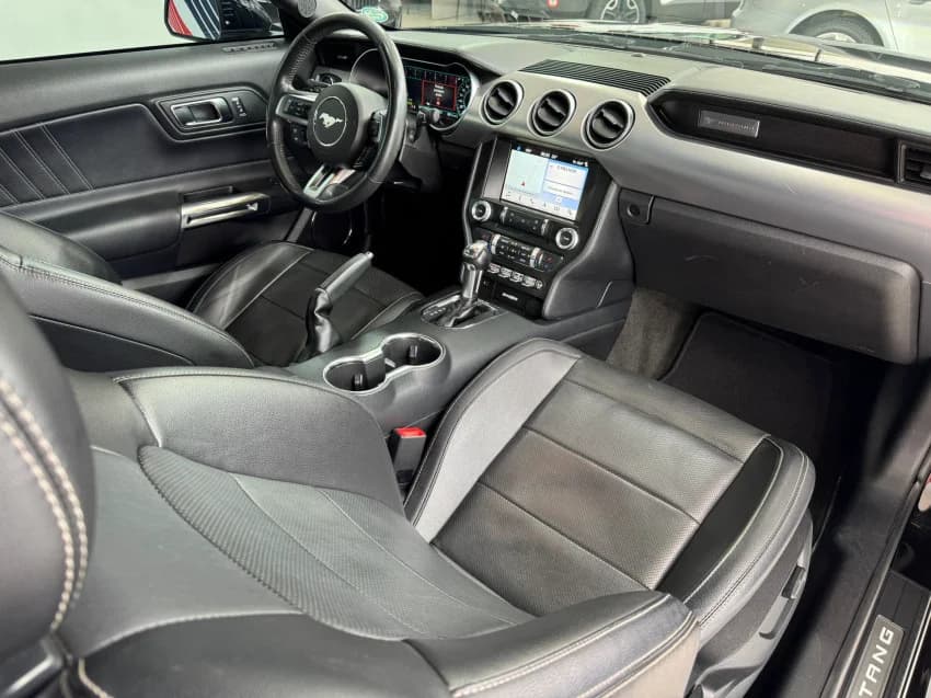 Ford MUSTANG 5.0 V8 TI-VCT GASOLINA GT PREMIUM SELECTSHIFT 2018 Gasolina - Picture 17