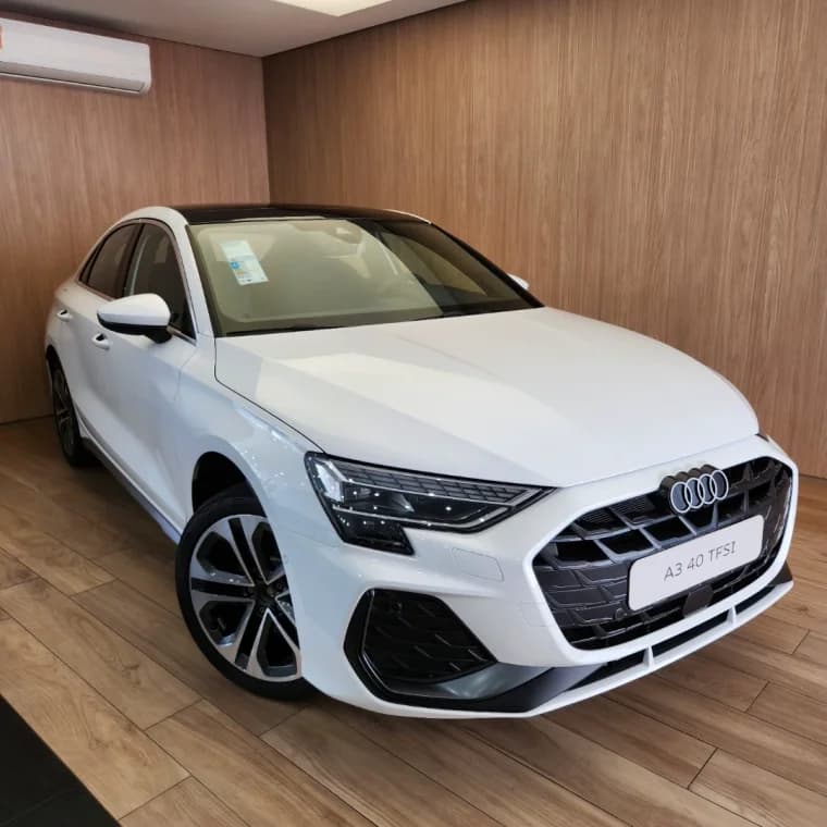 Audi A3 2.0 TFSI GASOLINA SEDAN PERFORMANCE S-TRONIC 2025 Gasolina - Picture 2