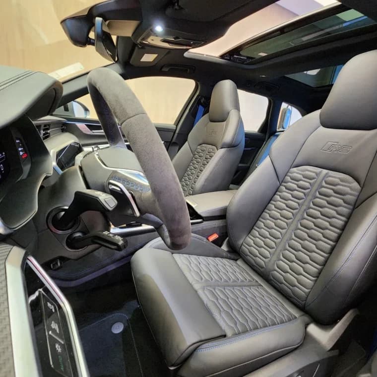 Audi RS6 4.0 V8 TFSI MHEV AVANT PERFORMANCE TIPTRONIC 2025 Gasolina - Picture 9