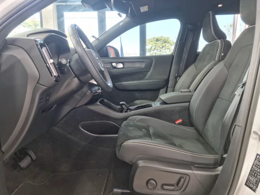Volvo XC40 P6 RECHARGE ELECTRIC PLUS 2023 Elétrico - Picture 13