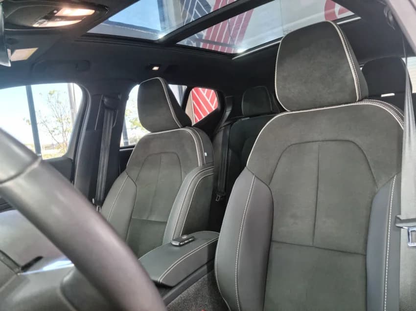 Volvo XC40 P6 RECHARGE ELECTRIC PLUS 2023 Elétrico - Picture 14