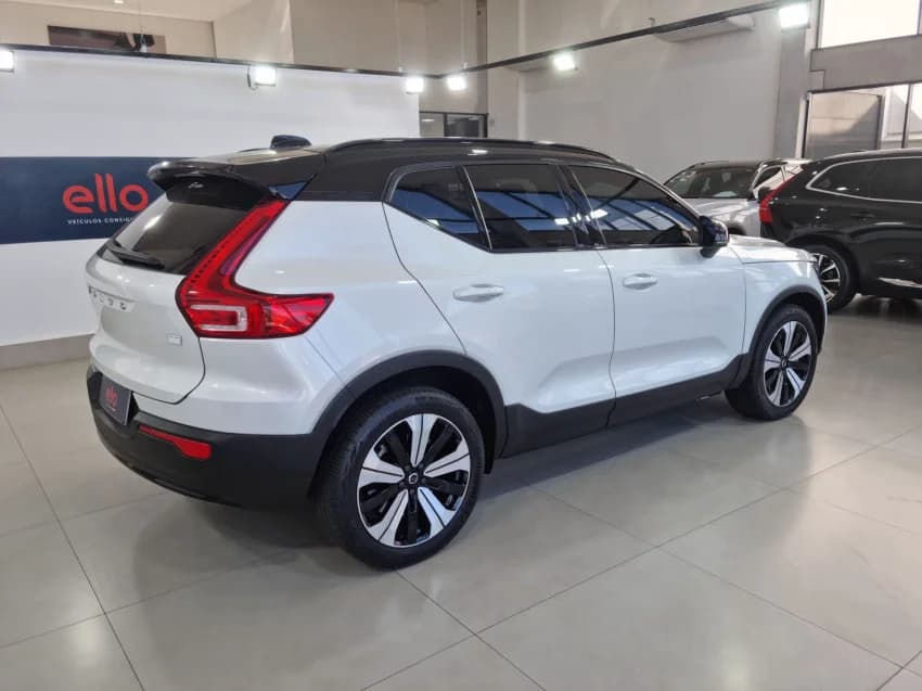Volvo XC40 P6 RECHARGE ELECTRIC PLUS 2023 Elétrico - Picture 5