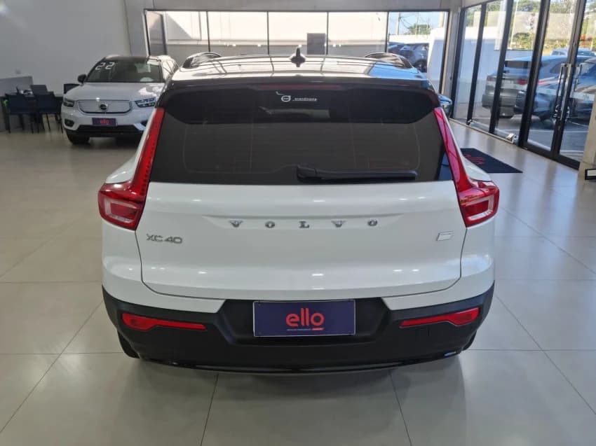 Volvo XC40 P6 RECHARGE ELECTRIC PLUS 2023 Elétrico - Picture 6
