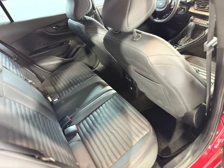 Fiat FASTBACK 1.3 TURBO 270 FLEX LIMITED EDITION AT6 2023 Flex - Picture 13