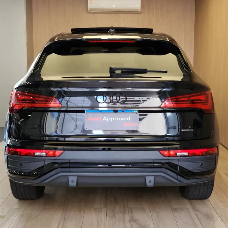 Audi Q5 2.0 55 TFSIE PHEV SPORTBACK PERFORMANCE BLACK QUATTRO S TRONIC 2024 Híbrido - Picture 4