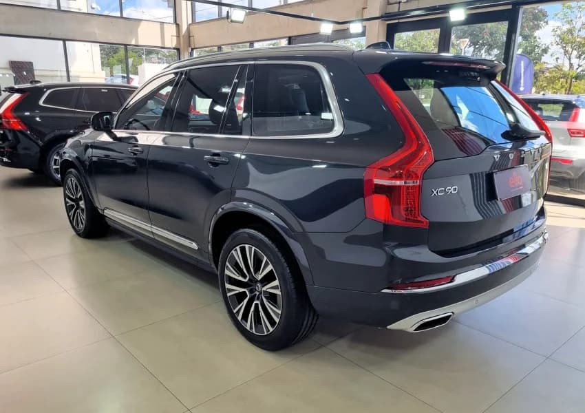 Volvo XC90 2.0 T8 HYBRID MOMENTUM AWD GEARTRONIC 2021 Híbrido - Picture 7