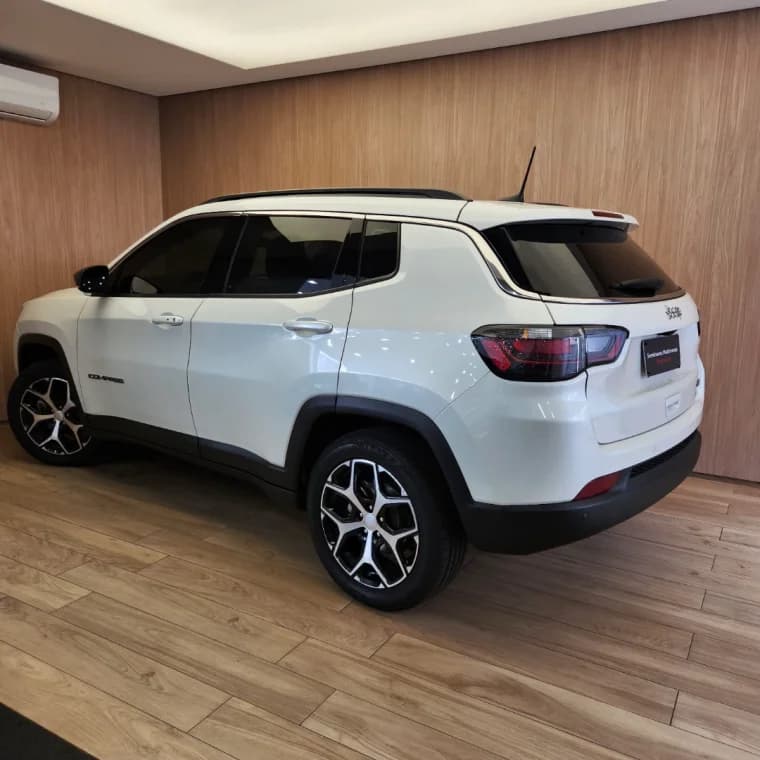 JEEP COMPASS 1.3 T270 TURBO FLEX LONGITUDE AT6 2025 Flex - Picture 5