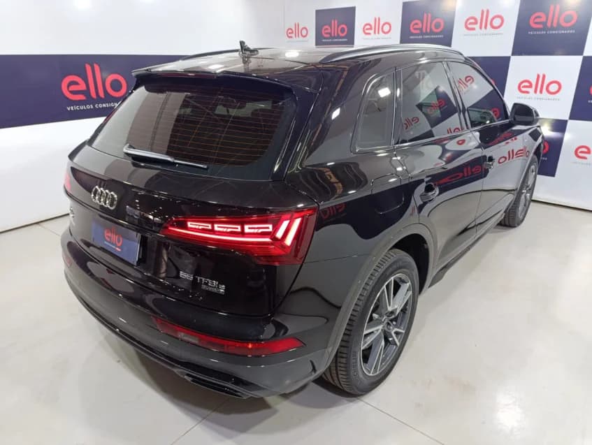 Audi Q5 2.0 55 TFSIE PHEV PERFORMANCE BLACK QUATTRO S TRONIC 2023 Híbrido - Picture 5