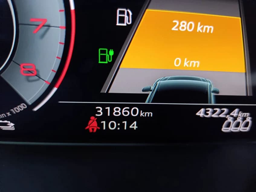 Audi Q5 2.0 55 TFSIE PHEV PERFORMANCE BLACK QUATTRO S TRONIC 2023 Híbrido - Picture 8