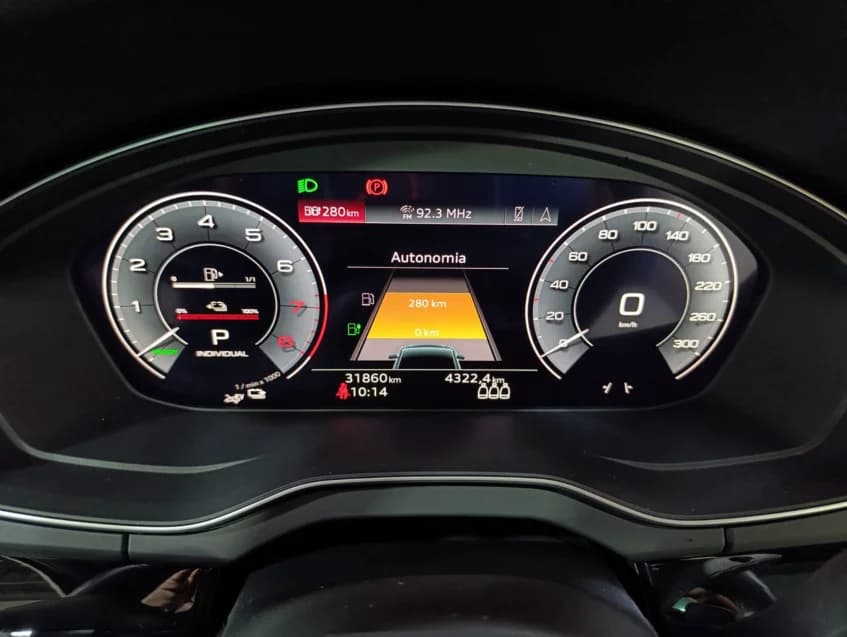 Audi Q5 2.0 55 TFSIE PHEV PERFORMANCE BLACK QUATTRO S TRONIC 2023 Híbrido - Picture 9