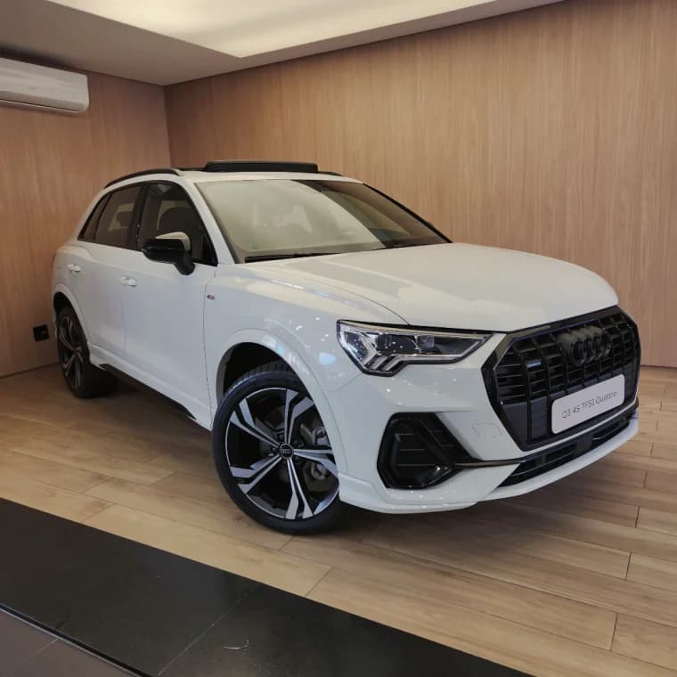 Audi Q3 2.0 40 TFSI GASOLINA PERFORMANCE BLACK PLUS QUATTRO TIPTRONIC 2025 Gasolina - Picture 2